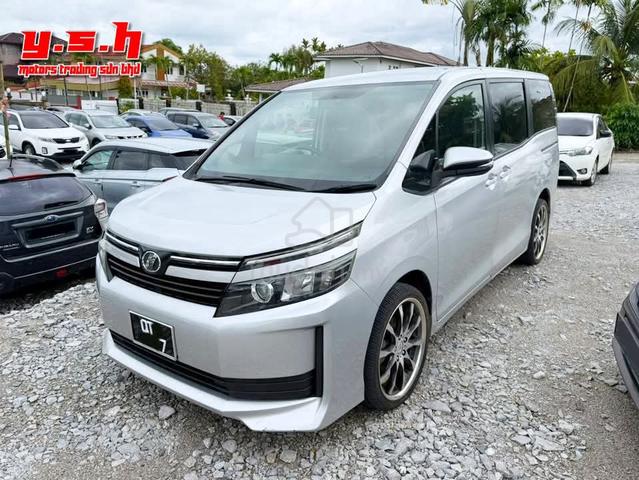 Toyota VOXY 2.0 ZS KIRAMEKI II (A) 2017 - 1