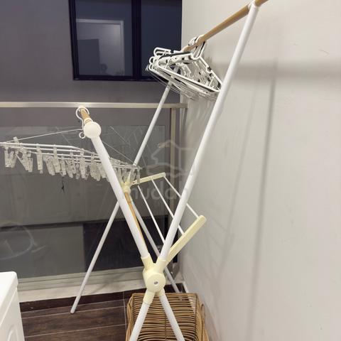 Nitori clothes drying rack with hangers – Danga Ba - Home Appliances ...