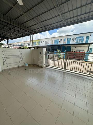 Double Storey Corner lot Terrace For Rent 1