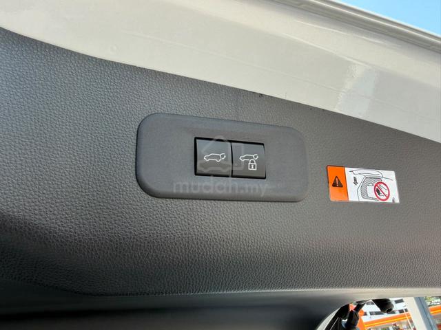 2025 Toyota CROWN 2.5 ESTATE Z HYBRID - 3