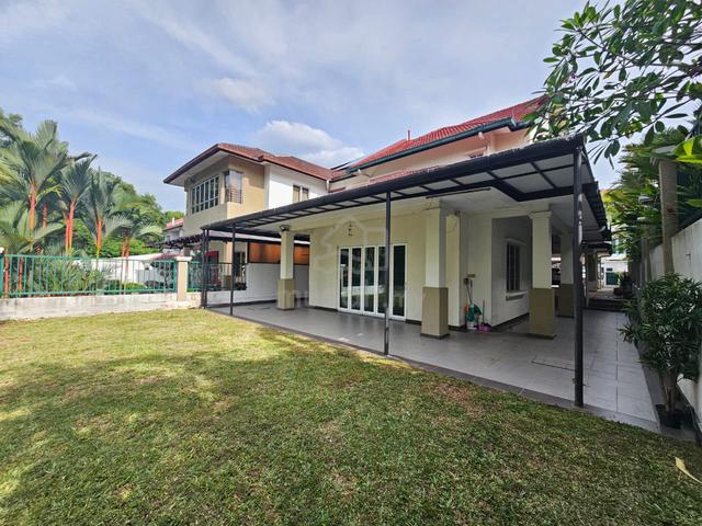 Cheap Nice 2.5 Storey Semi D at Taman Lagenda Mas for Sale 1