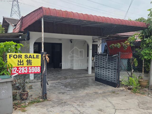Single Storey end lot Terrace House for Sale 1