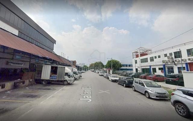 1.5-Storey HUGE Link Factory for Rent at Taman Cheras Jaya, Balakong 1