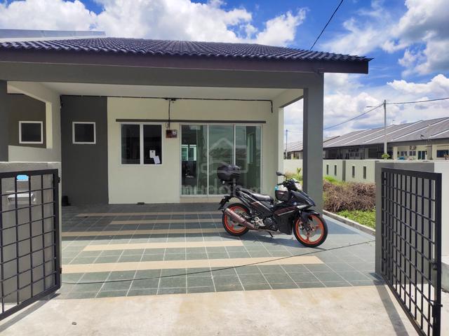 Rumah teres conner lot untuk di sewa MURAHHH jee... 1