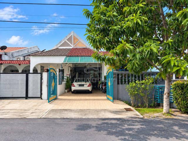RENOVATED, EXTRA LAND 1 Stry Taman Desa Cheras KL 1