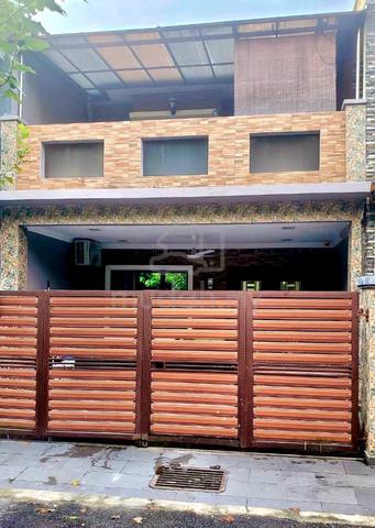 FACING OPEN 💥 2 Storey Terrace Lestari Putra Perdana Seri Kembangan 1