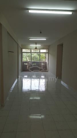 Cempaka Court 1