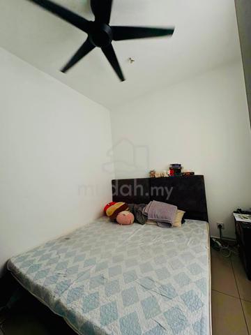 Middle Room at Old Klang road / PJ 1
