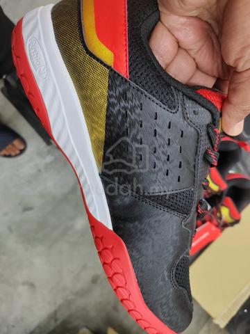 ITEM BARU_Kasut Badminton LI NING size 44EUR - photo 5 of 6