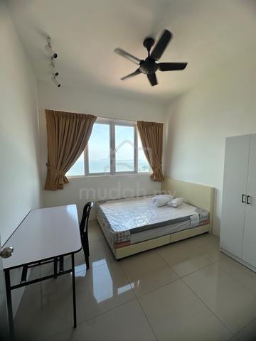 Master room for rent 2
