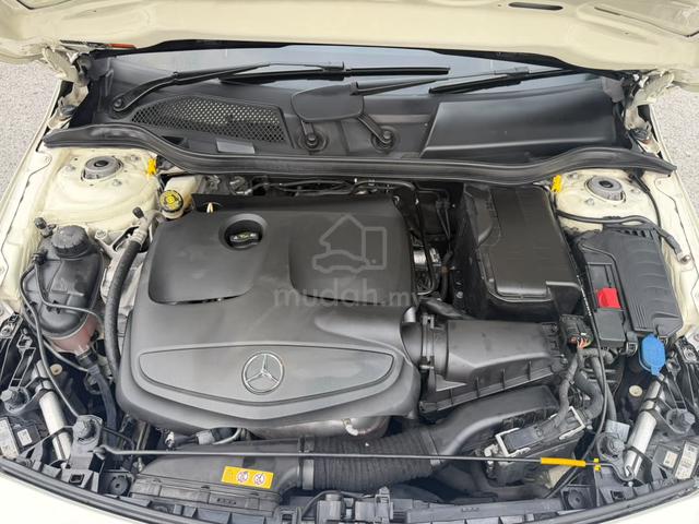 2017 Mercedes Benz A-CLASSA180 1.6 AMG TURBO - 4