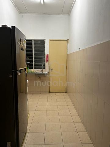 Kasuarina Apartment 3
