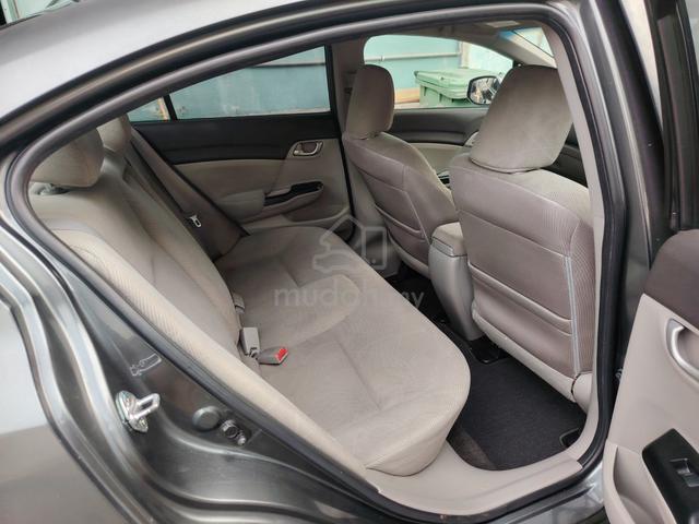 2013 Honda CIVIC 1.8 S (A) - 5