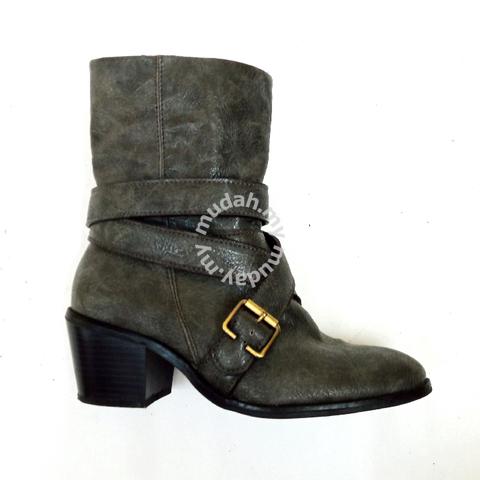 Gap 2024 leather boots