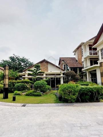 Exquisite 3 Storey Bungalow Mansion @Section 9, Shah Alam 1