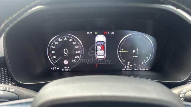 2021 Volvo XC40 1.5 RECHARGE T5 (A) - 5