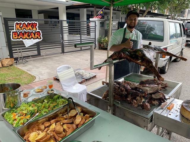 Kambing Golek Kaki Bakar - photo 2 of 4