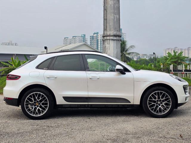 2015 Porsche MACAN 2.0(A)F/SERVICE LOW MILEAGE 80K - 4