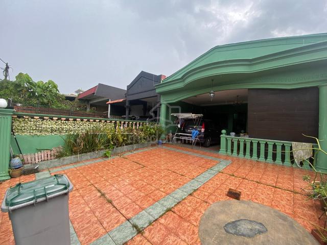 TAMAN UNGKU TUN AMINAH, SKUDAI / TUTA - 1 Storey Terrace House 1