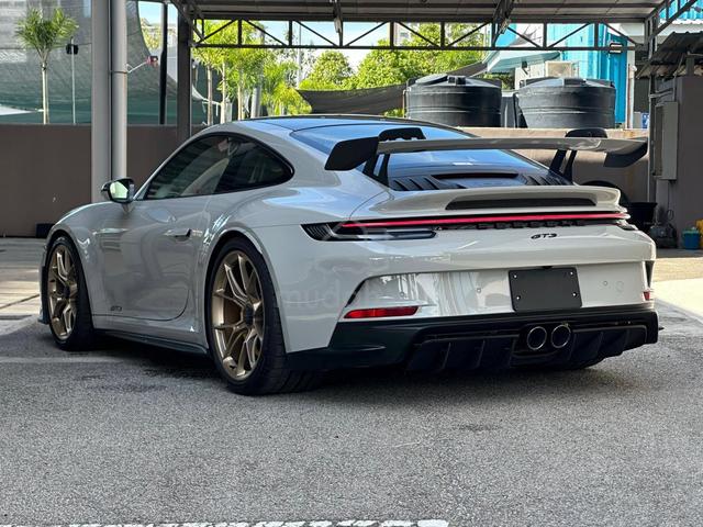 2022 Porsche 911 GT3 PDK Japan Spec FULLY LOADED - 2