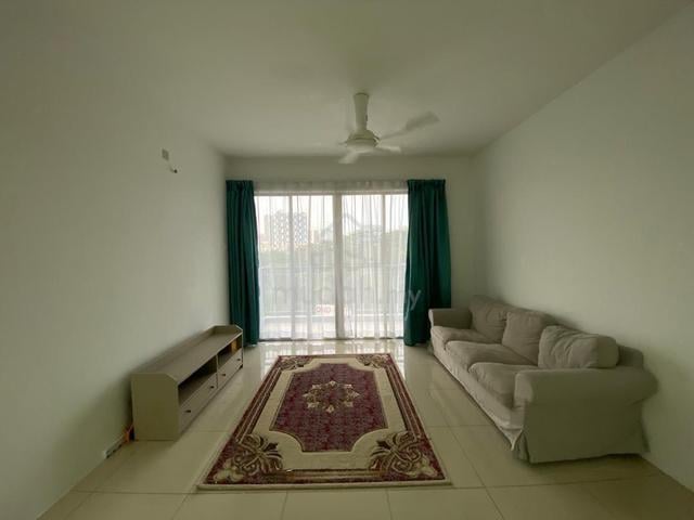 Platinum Splendor Residensi Semarak 1