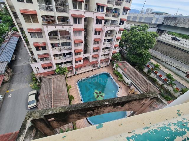 Ixora Apartments 1