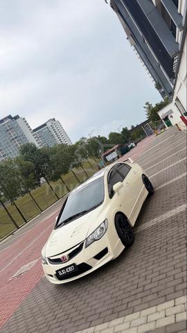 Honda CIVIC 1.8 I-VTEC (A) - 2
