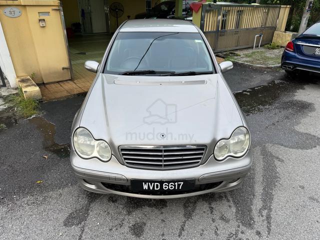 Mercedes Benz - 4