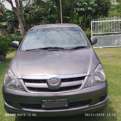 2005 Toyota INNOVA 2.0 E (M) - 1