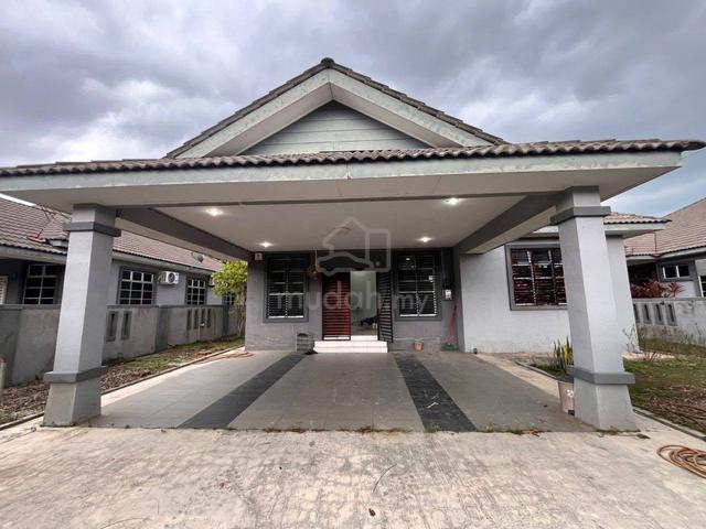 For Sale : Banglo Setingkat Kg Meraga Beris Kijal 1