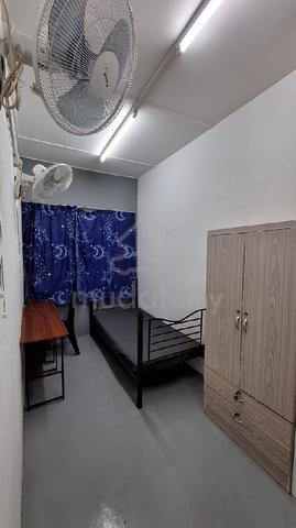 Female Single Room At Burma Road Penang 1
