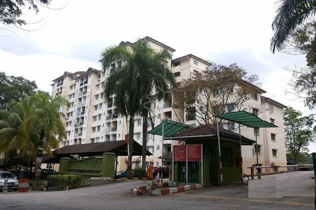 Sri Damansara Court 1