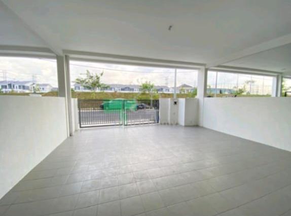 Double Storey House 4+1 Room For Rent(Arowana Lenggeng Seremban) 1