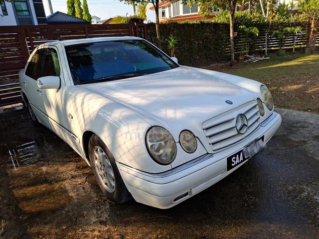 1999 Mercedes Benz 200 2.0 (M) - 1