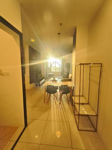 Manhattan Suites @ ITCC 1