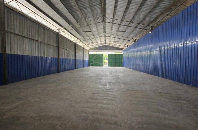 Warehouse Factory bu 4600sf with Power 100amps Jenjarom for rent 1
