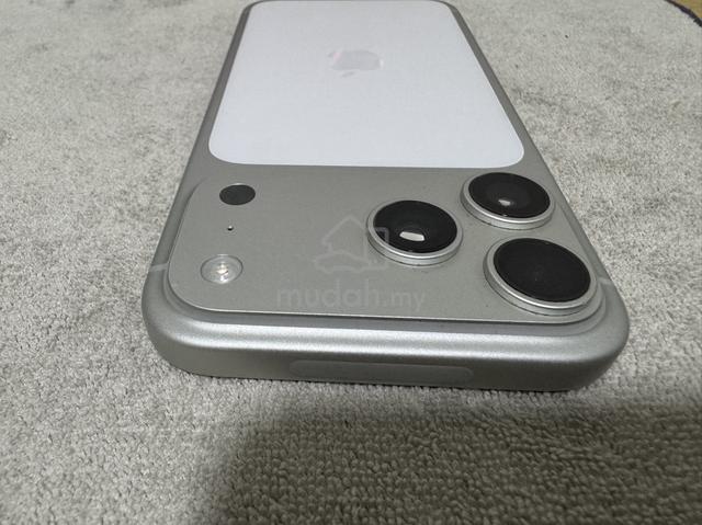 Iphone 17 Pro Max Sparepart - photo 5 of 6