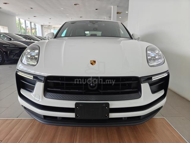 2022 Porsche MACAN 2.0 5A PDLS+ 4Cam Leather P/B.. - 3