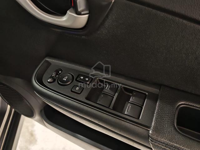 2018 Honda BR-V V-Spec 1.5 (A)Loan Bank/Loan Kedai - 4