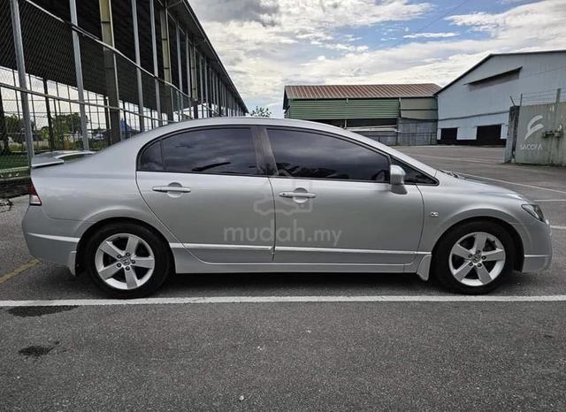 2009 Honda CIVIC 1.8 S i-VTEC FACELIFT (A) - 4