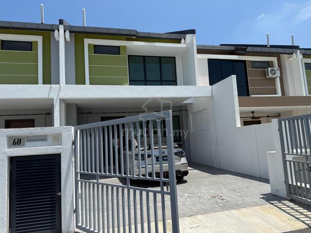 Akina Kajang 2 Precinct 3 Brand New 2-storey Facing Playground G&G 1