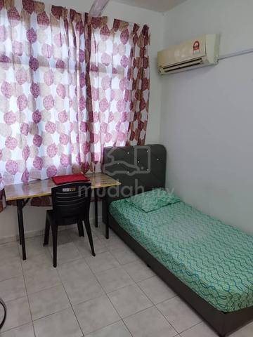 Fully-furnished room at Bukit Beruang Permai Apartment close to UTeM, 1