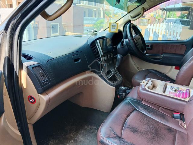 2012 Hyundai GRAND STAREX 2.5 ROYALE (A) - 5