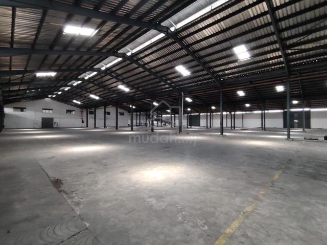 Big Warehouse / Factory For rent at Prai, Penang 1