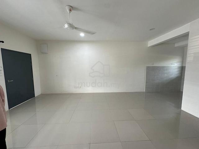 RENOVATED 2 PARKING 2 Storey Terrace House, Kita Mesra Cybersouth 1