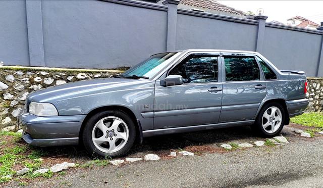 2000 Volvo S70 2.0 T (A) - 1