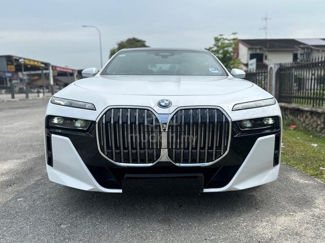 2023 BMW 750e 3.0 xDRIVE PURE EXCELLENCE MY23 G70 - 2