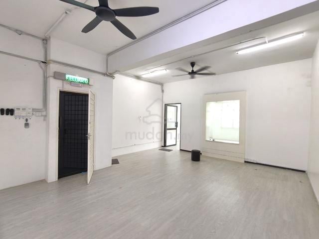 1st Floor Office Lot @ Jalan Raja Uda Main Road, Partly Reno for RENT 1