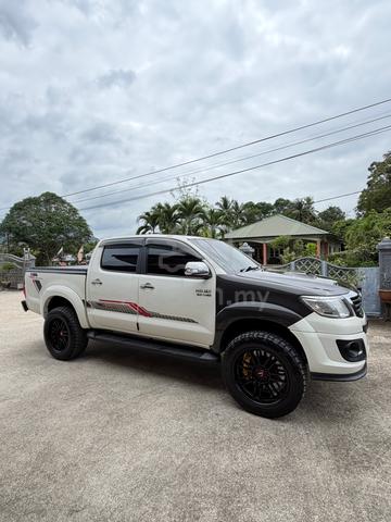 2015 Toyota HILUX 3.0 G TRD SPORTIVO (A) - 1