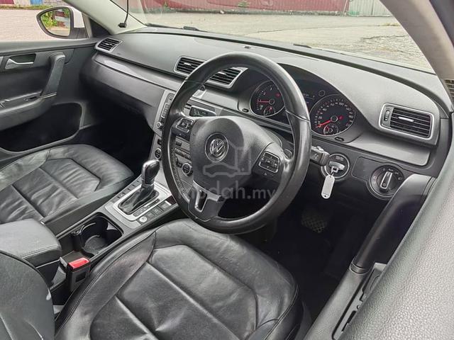 2014 VOLKWAGEN PASSAT 1.8 TSI (CKD) ENHANCED (a) - 3